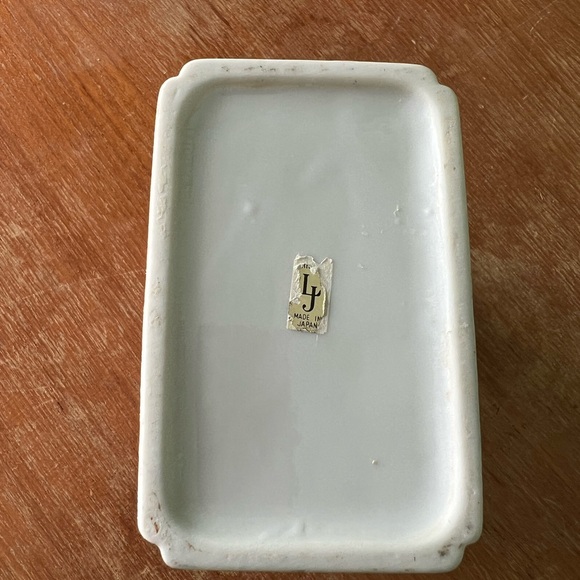 Vintage Hand-painted Floral Frog Rectangular Vase Made in Japan - Picture 7 of 9